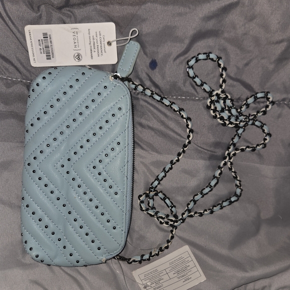 Urban Expression Shoulder Bag - Picture 1 of 2